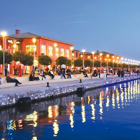 Seaside Comfy Apartment/ Palaio Faliro Athens Ngoại thất bức ảnh