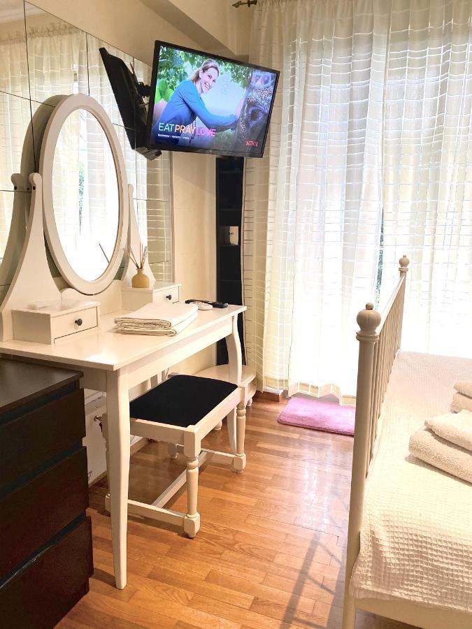 Seaside Comfy Apartment/ Palaio Faliro Athens Ngoại thất bức ảnh