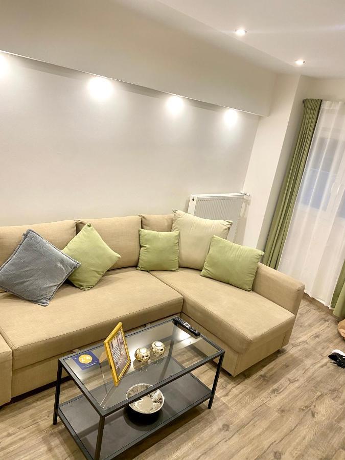 Seaside Comfy Apartment/ Palaio Faliro Athens Ngoại thất bức ảnh