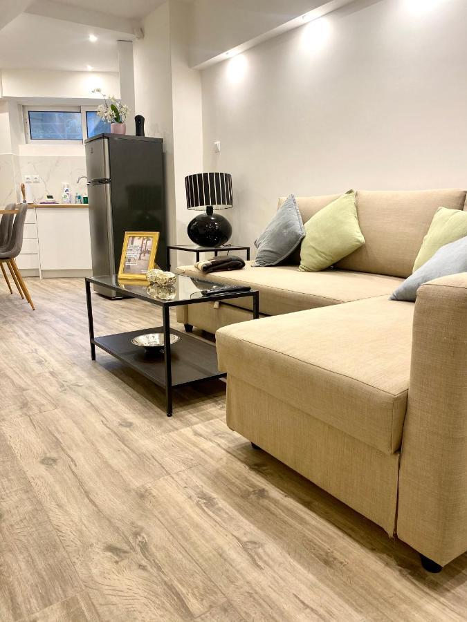 Seaside Comfy Apartment/ Palaio Faliro Athens Ngoại thất bức ảnh